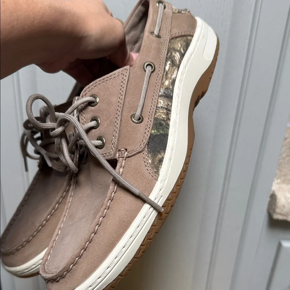 Realtree Billfish 3-Eye Camo Boat Shoes (NWT)